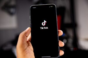 Why does Pakistan keep banning and unbanning TikTok?